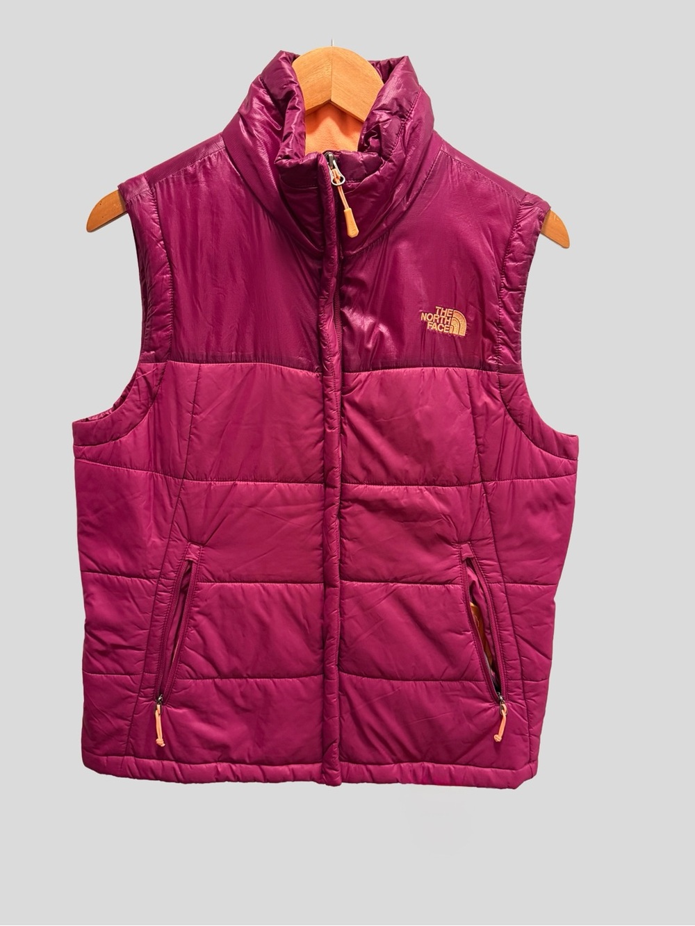 The North Face Lightweight Insulated Puffer Vest - Very Berry / Orange - Size L